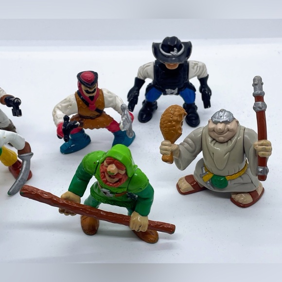 Vintage Fisher Price Great Adventures Figures Lot - Picture 2 of 4